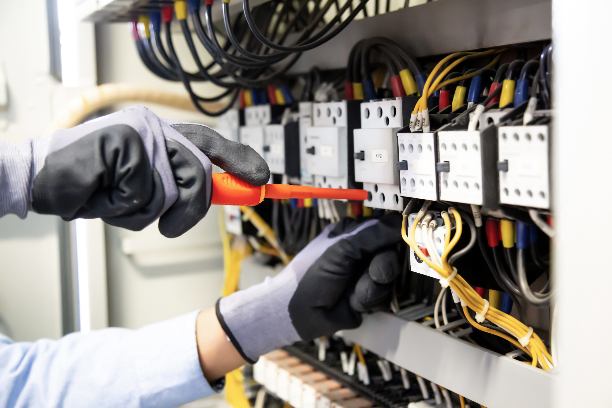 Comprehensive-toolkit-to-stay-current-on-electrical-safety
